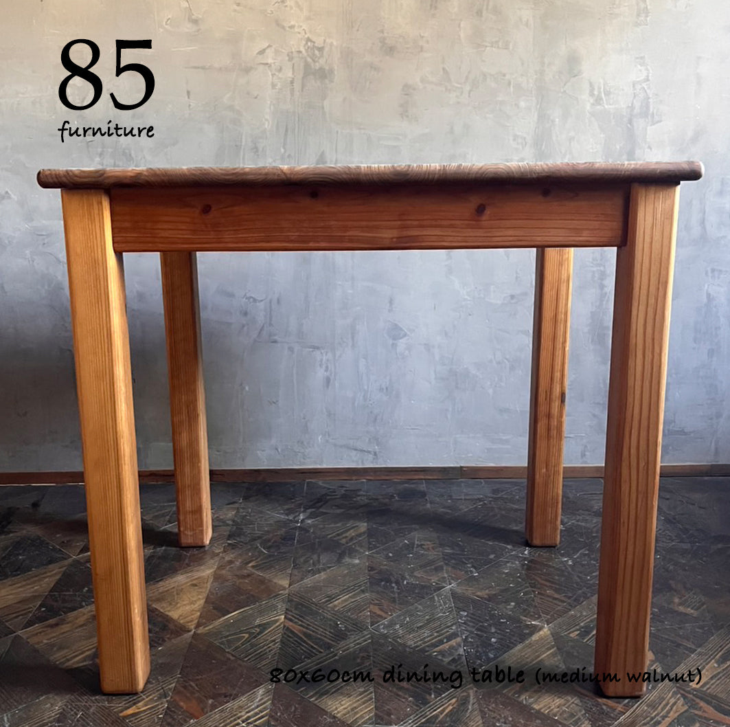 現品 即納可能 【カフェテーブル】【ダイニングテーブル】80×60cm 高さ72cm 2人がけ