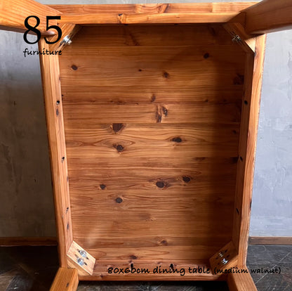 現品　即納可能　【カフェテーブル】【ダイニングテーブル】80×60cm 高さ72cm 　2人がけ
