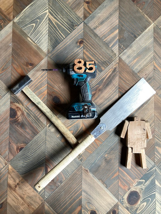 ボルト固定脱着脚